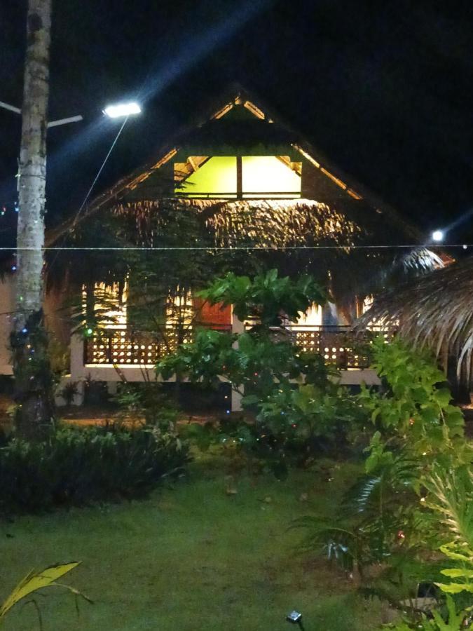 Weeroona Huts Homestay Pacifico San Isidro  외부 사진