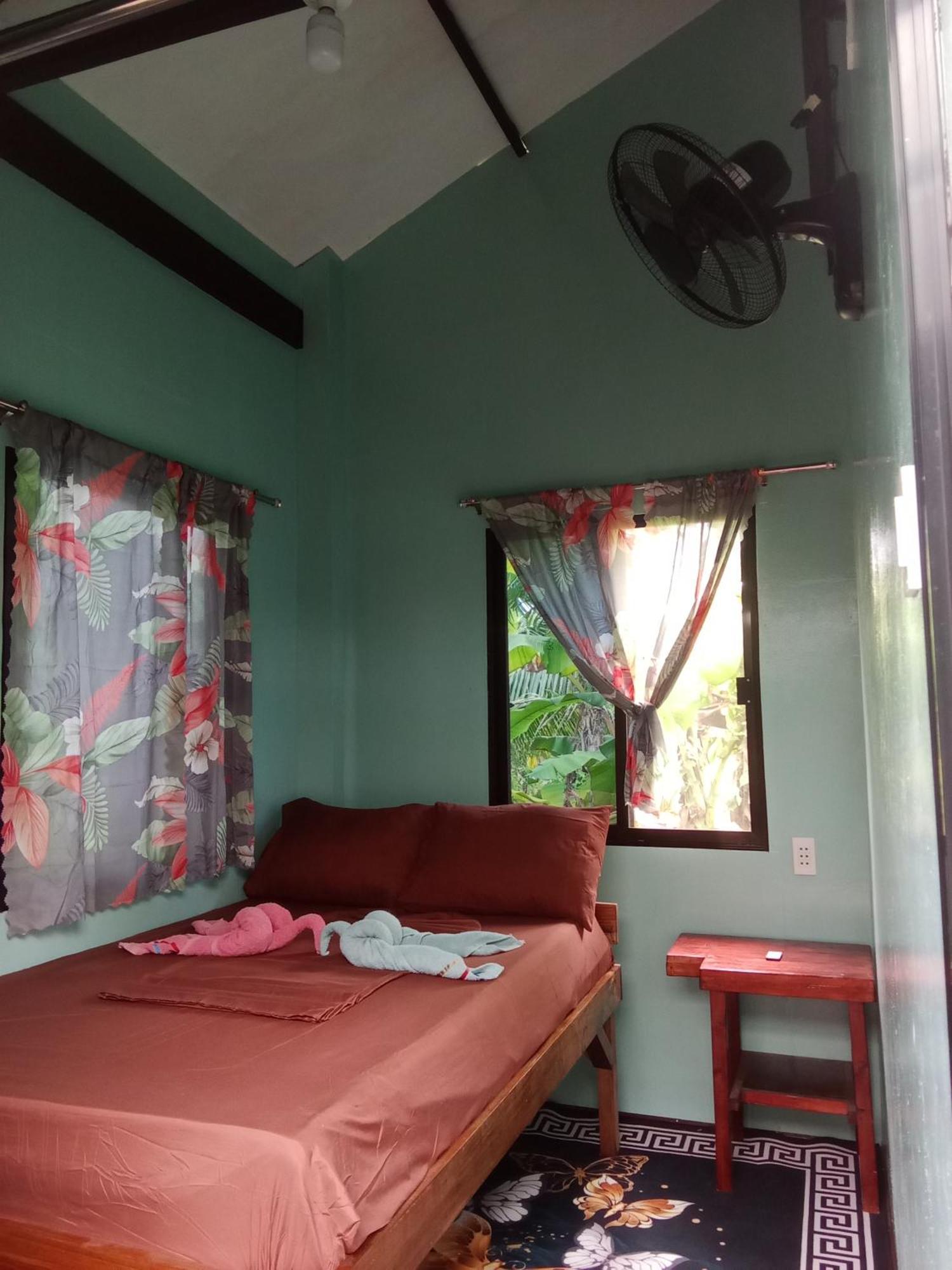 Weeroona Huts Homestay Pacifico San Isidro  외부 사진